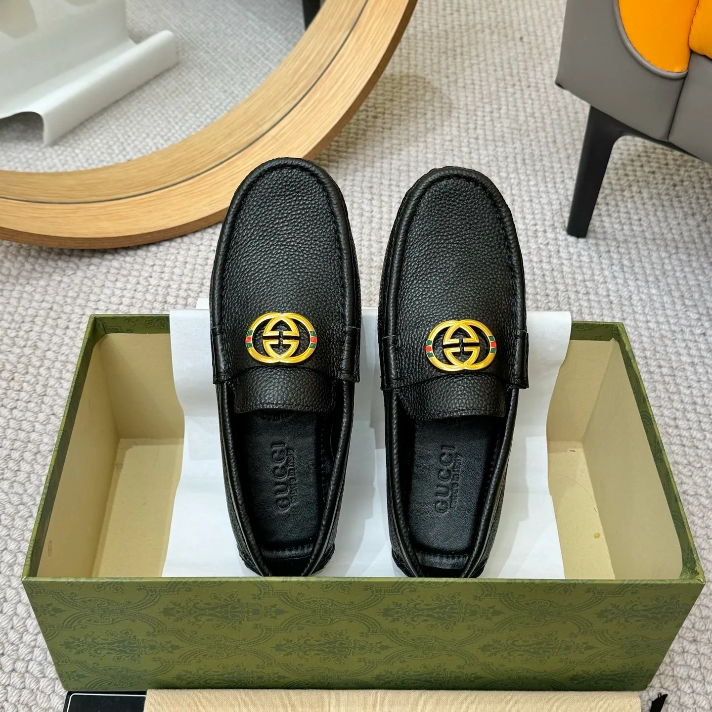 Men's shoes 💰420 (Yangli) Gucci* - the top version of Gucci classic beanie shoes! It is made of imported original cowhide and has a comfortable first layer of sheepskin lining! Original wear-resistant rubber outsole! High quality products! Size 38-46, with shoe dial, cloth bag, card